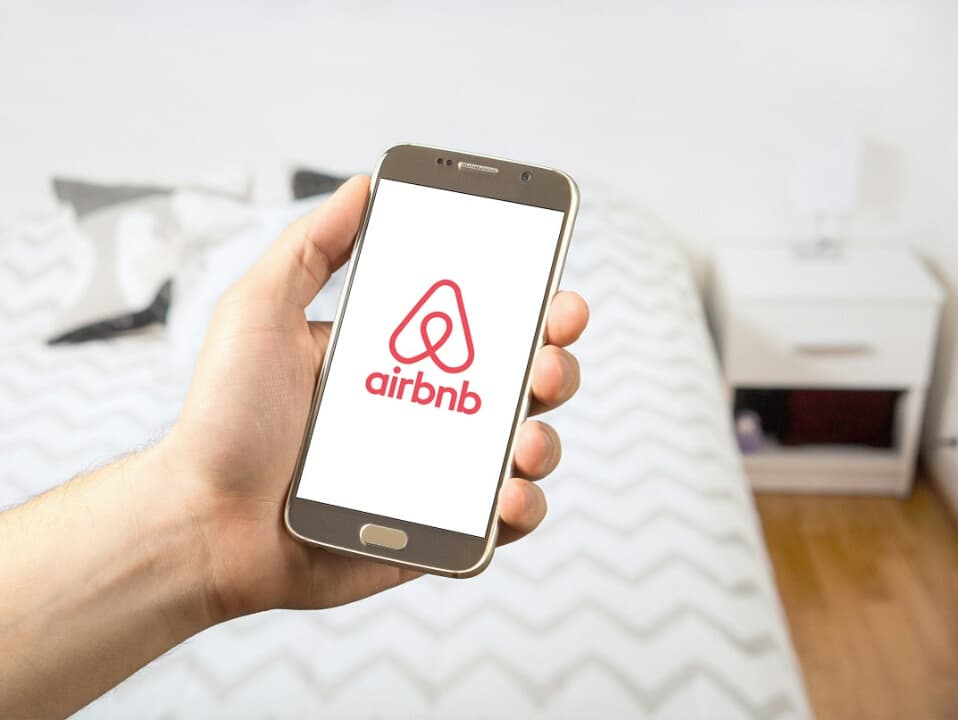 Airbnb продолжает захватывать Таиланд, отели теряют туристов.