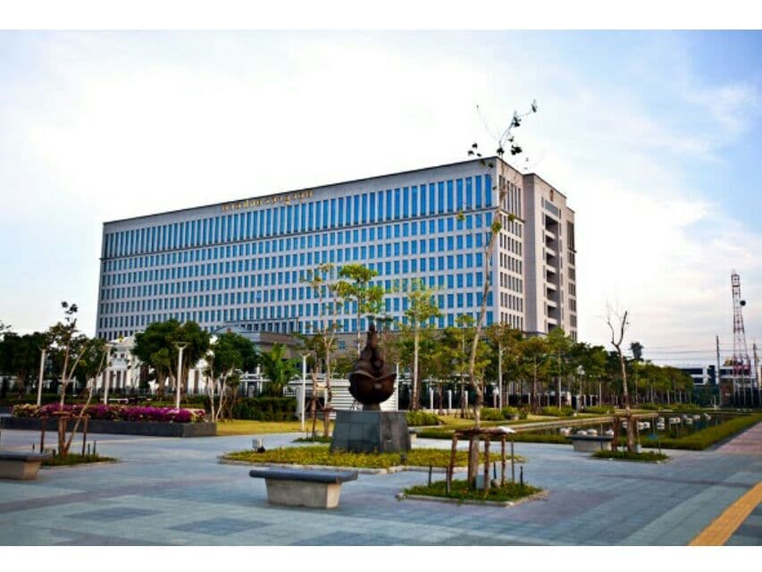 Административный суд Таиланда начал работать в интернете 24/7. Административный суд Таиланда начал работать в интернете 24/7.