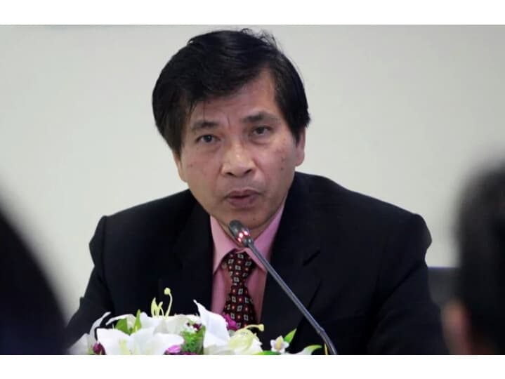 Расцвет служб по доставке еды провоцирует взрывной рост объема пластиковых отходов на Пхукете.