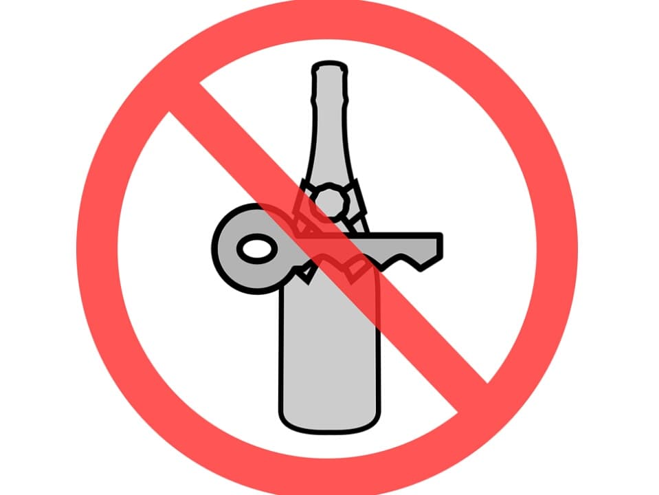 В Таиланде запущена предновогодняя акция за безопасное дорожное движение.