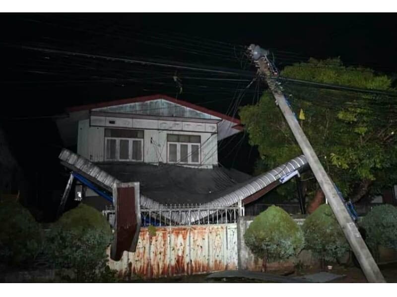 В Чианг-Рае прошел мощный шторм с градом.