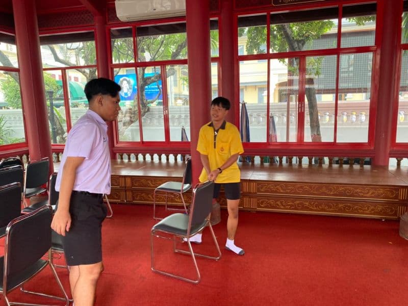 Одна из старейших школ Таиланда отменила домашние задания.