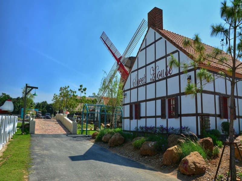Swiss Sheep Farm Pattaya