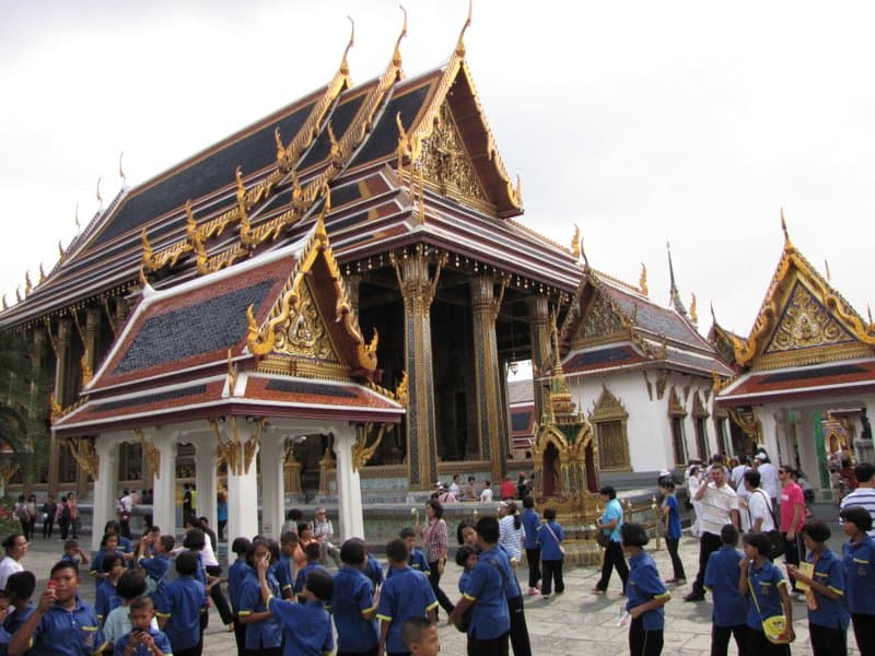 Экскурсия из Паттайи. Посещение храмов в Бангкоке.