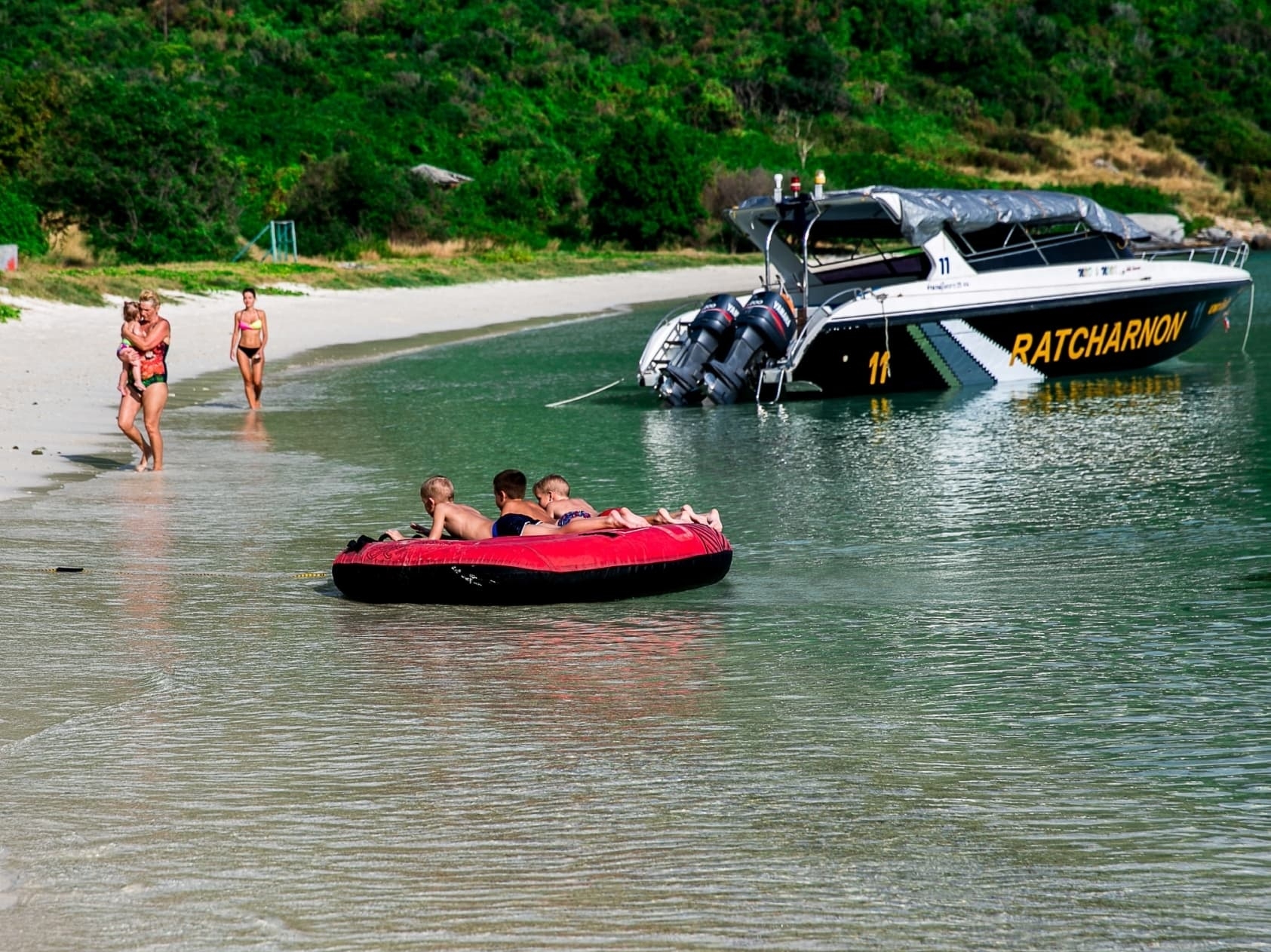Морская экскурсия в Паттайе "Caribo".