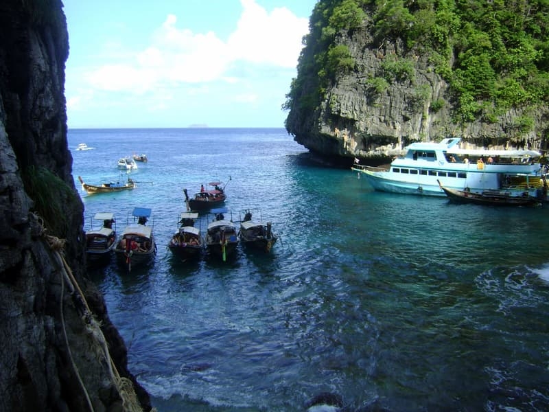 Новая экскурсия в Паттайе. Пхукет - Пхи Пхи - Пханга - Краби. 3 дня 2 ночи.